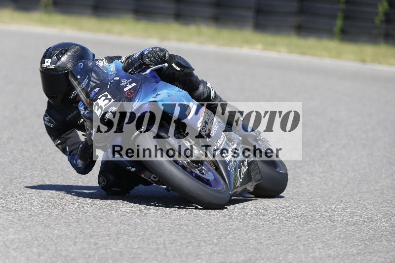 Archiv-2025/48 25.08.2025 Cornu Master School ADR/rot-rouge/33